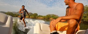 Wakeboarding in Thailand