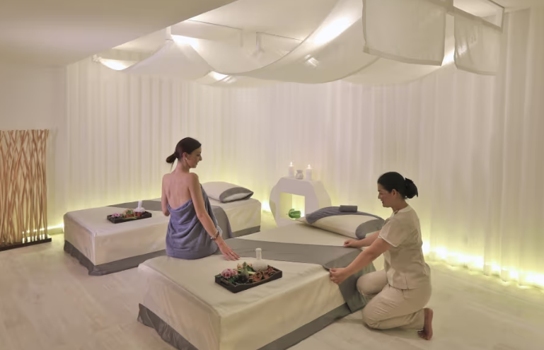 Panu Spa at Code hotel in Bang Po